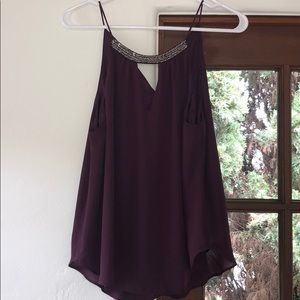 Beautiful top with triangle cutout & beaded detail